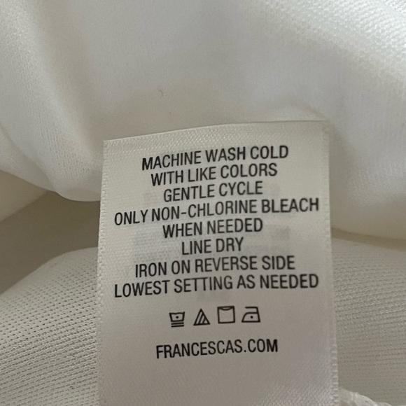 Miami Pants & Jumpsuits White Flowy Romper with Pockets size XXS Pre-owed - Picture 8 of 10